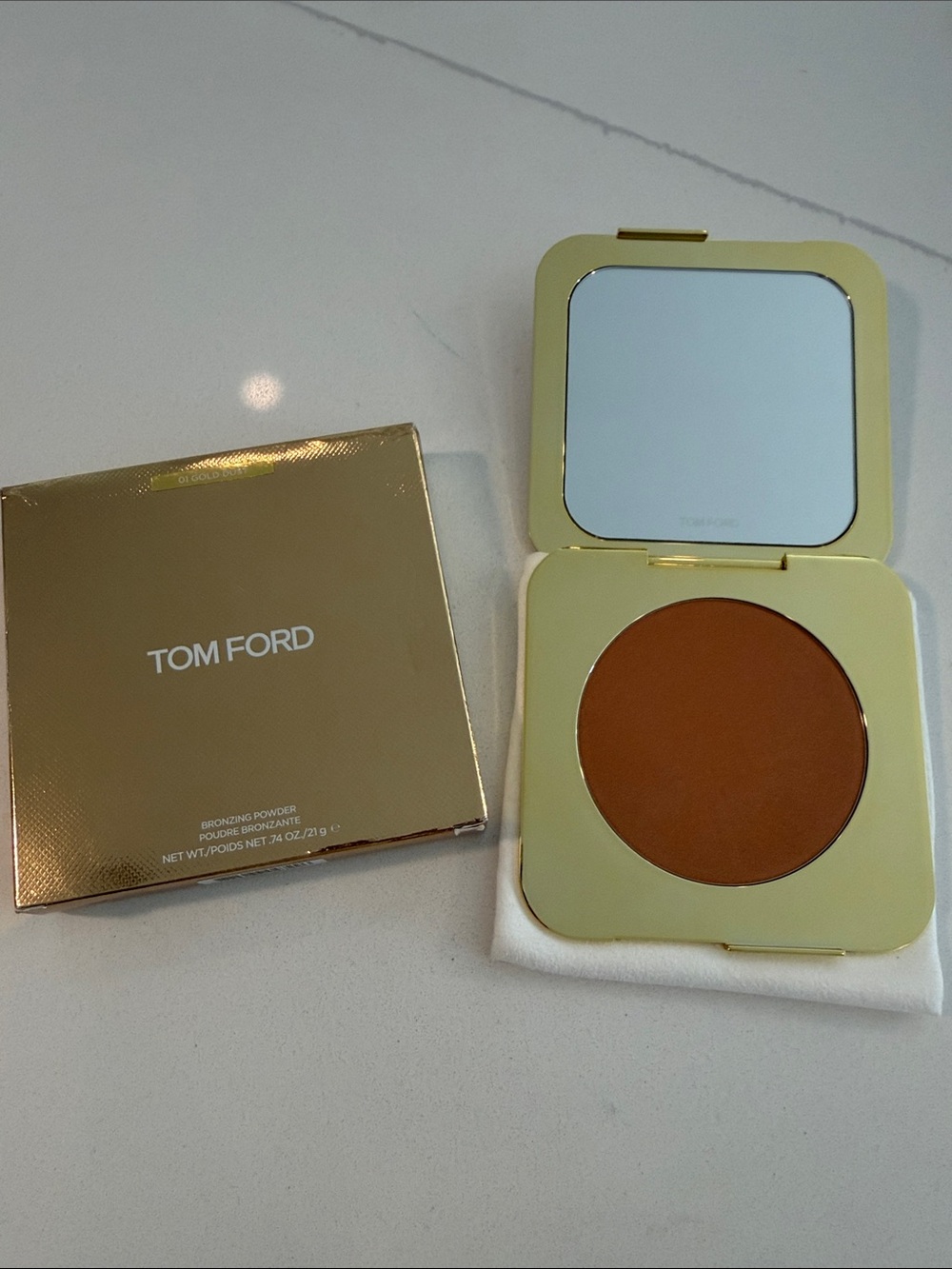 NWT Tom Ford Bronzing Powder - 01 GOLD DUST
